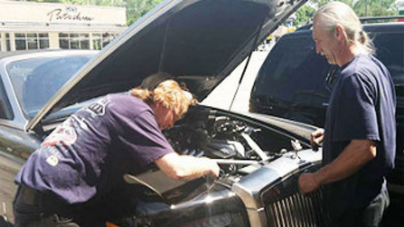 Always Use a Professional Body Shop in Lakeview