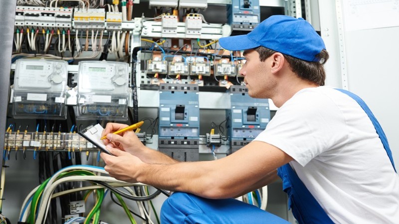 Expert Commercial Electrician Services in Wellington CO: Your Guide