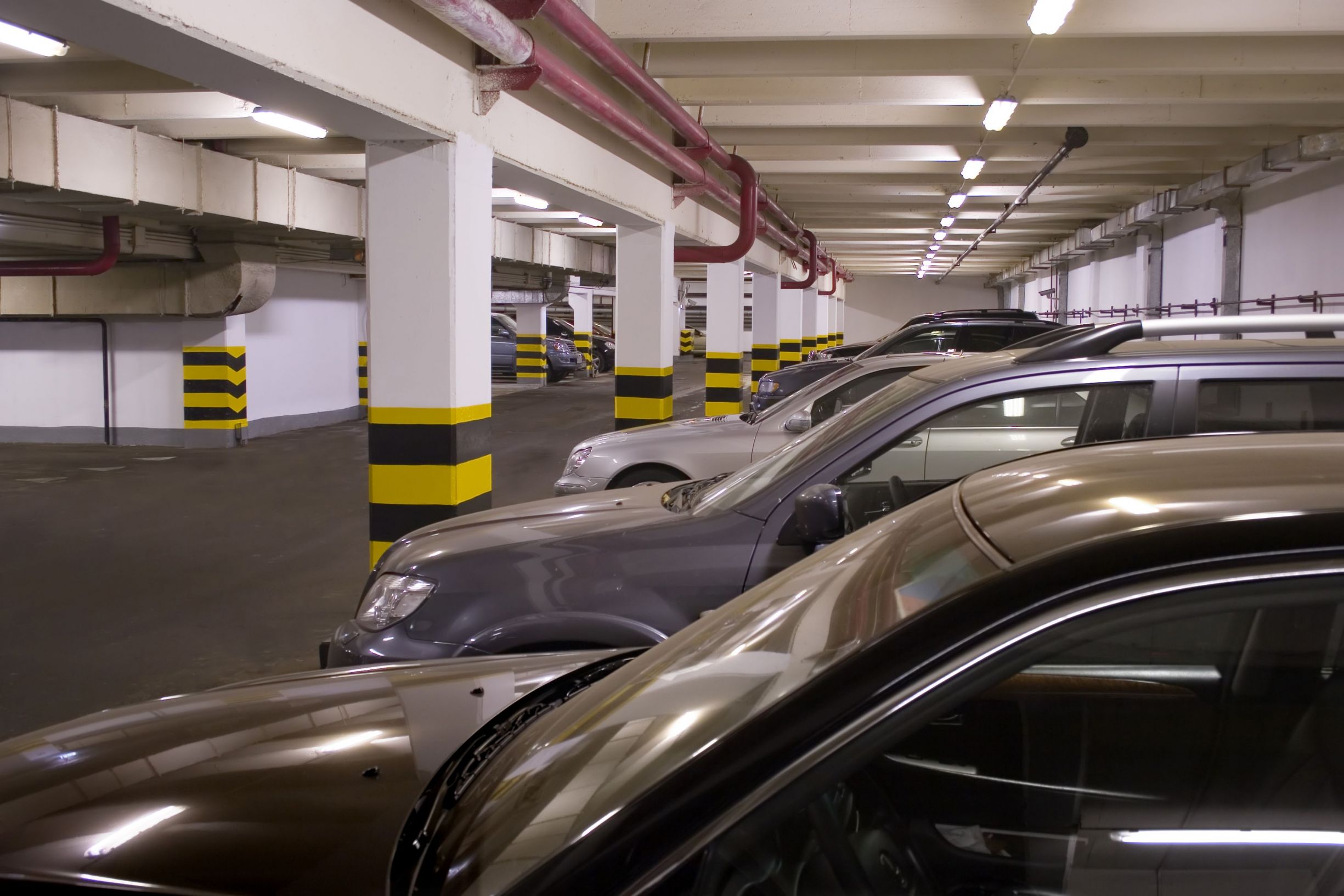 Parking Garage in Downtown Portland: The Advantages of Parking Garages