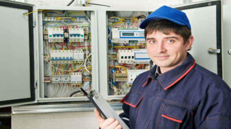 24-Hour Electrician in Newnan, GA: Get Help When You Need it