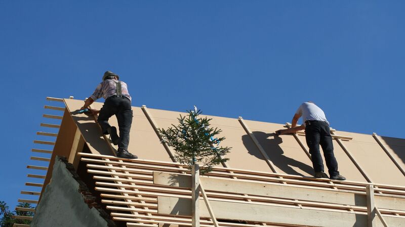 When It’s Time to Contact a Roofing Contractor in Kingwood, TX
