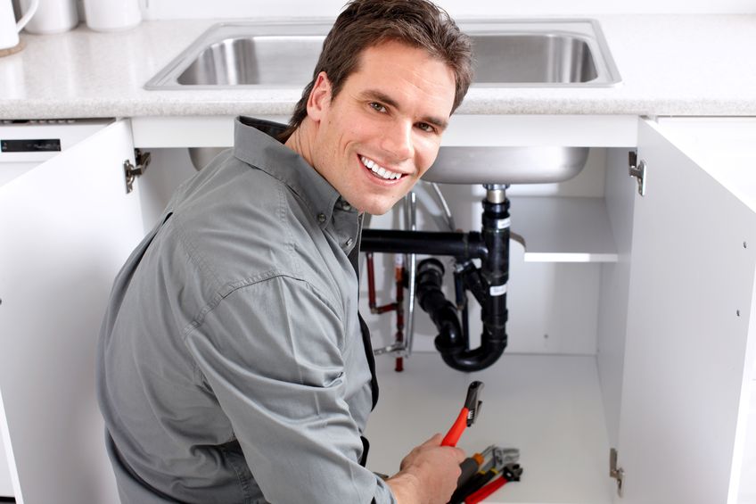 4 Compliance Benefits of Working with a Local Plumbing Company In Visalia, CA