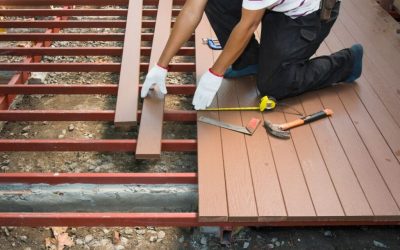 Deck Refinishing Milwaukee: Transform Your Outdoor Space Easily