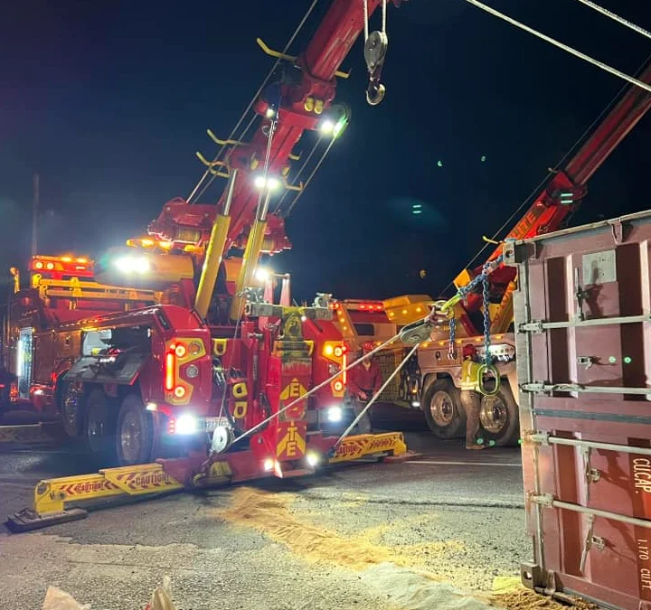 When to Call a Towing Company Lafayette, LA, for Roadside Help Fast