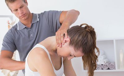 Signs You May Need Spinal Decompression Therapy Instead of Surgery