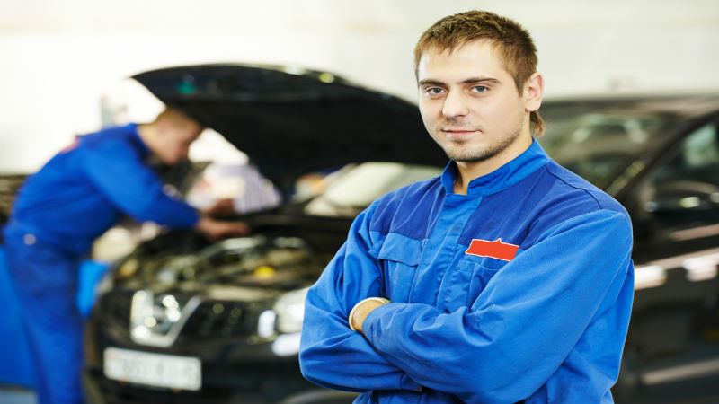Avoid Costly Repairs by Choosing an Auto Mechanic in Waupun, WI, that Residents Trust for Service
