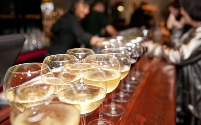 Experience Expert Mixology at a Cocktail Bar in Anchorage AK for Memorable Evenings